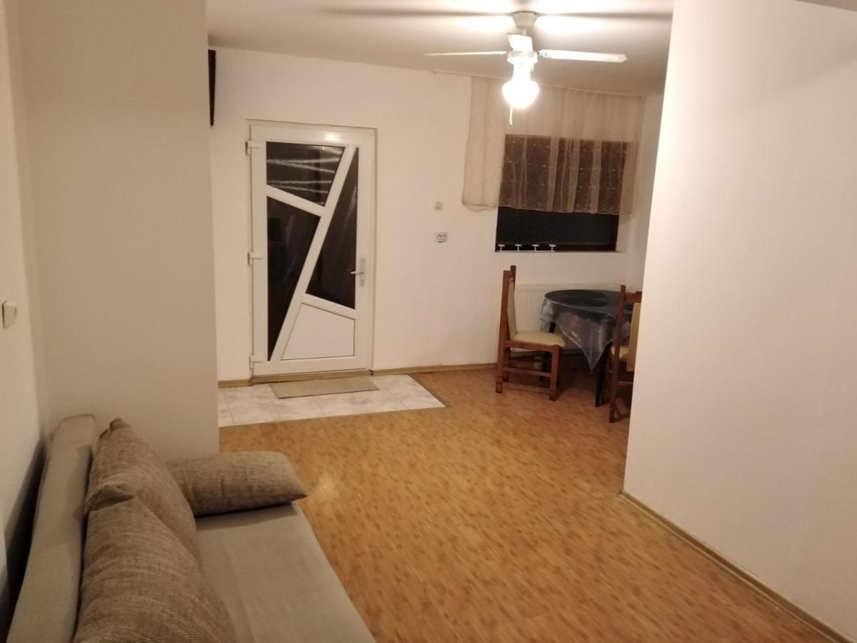 Apartament S&F Dej Exteriör bild